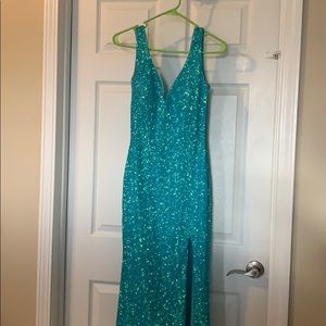 La femme sequence dress